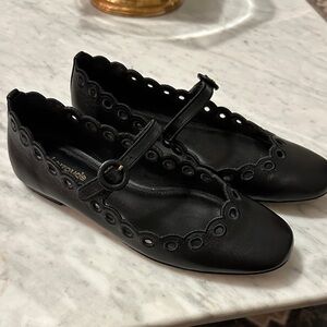 LARROUDE Black Scalloped Mary Jane Flats
